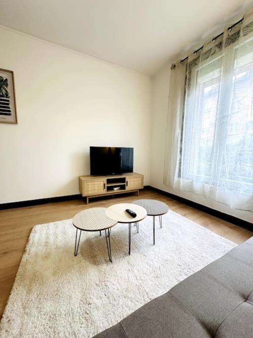 Le Moderne Apartment Charleville-Mezieres Exterior photo