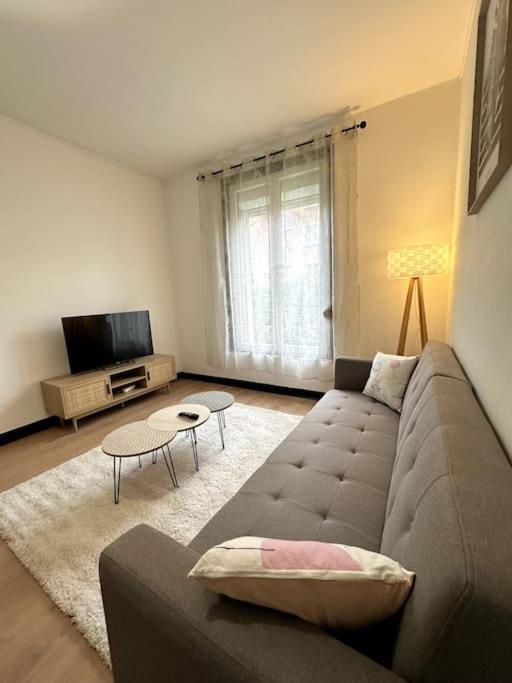 Le Moderne Apartment Charleville-Mezieres Exterior photo