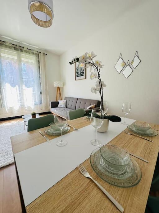 Le Moderne Apartment Charleville-Mezieres Exterior photo